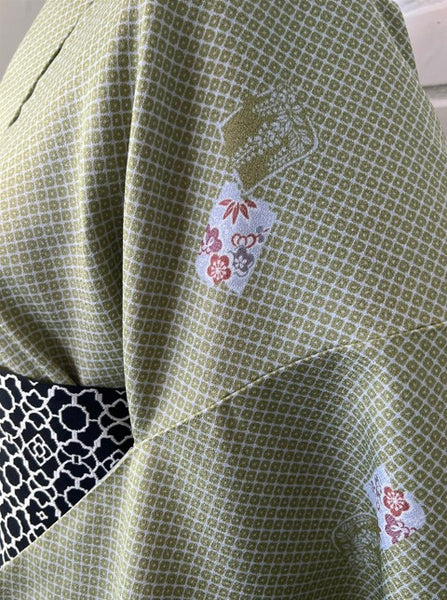 Japanese Awase Kimono / Olive Green Komon with Floral Motif, Size: M-L