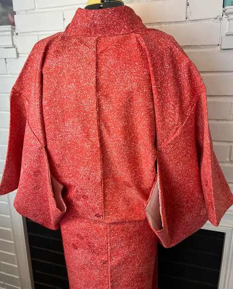 Vintage Japanese Awase Kimono – Deep Red with Scattered Floral & Snow Splash Pattern