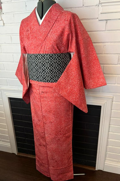 Vintage Japanese Awase Kimono – Deep Red with Scattered Floral & Snow Splash Pattern