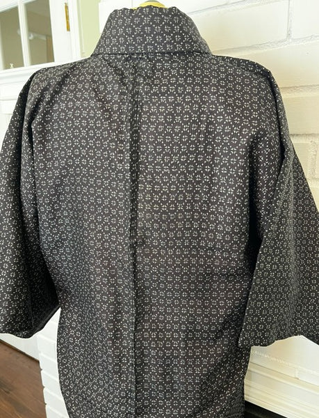 Japanese Vintage Petite Awase Kimono – Kasuri-Style Cross Pattern, Hand-Sewn Cotton Lined Kimono