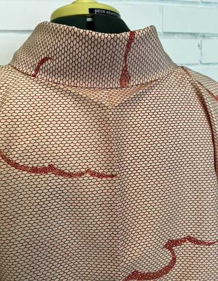 Japanese Vintage Awase Kimono – Salmon Pink Kikko Pattern with Cloud Motif, Size S