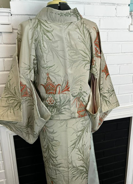 Japanese Vintage Awase Kimono – Botanical Lantern Motif, Pale Sage Green, Size: M