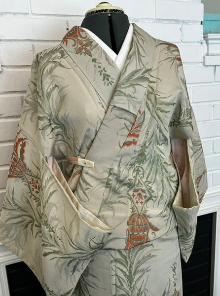 Japanese Vintage Awase Kimono – Botanical Lantern Motif, Pale Sage Green, Size: M