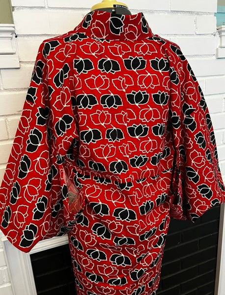 Japanese Vintage Hitoe Kimono – Red with Black & White Lotus Flower Print, 100% Cotton Unlined Kimono, Petite Size