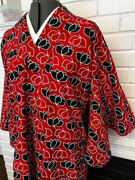 Japanese Vintage Hitoe Kimono – Red with Black & White Lotus Flower Print, 100% Cotton Unlined Kimono, Petite Size