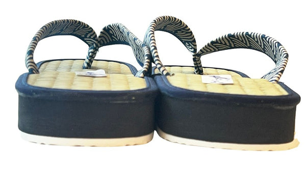 Japanese Men’s Setta Sandals – Tatami Igusa Rush Sandals with Indigo Seigaiha Wave Straps, Size XL