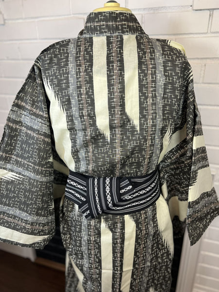 Japanese Traditional Men's YUKATA Full 3pc Set / Size: M-L, Yukata, Obi, Himo String - Varied striped design in dark gray, light gray