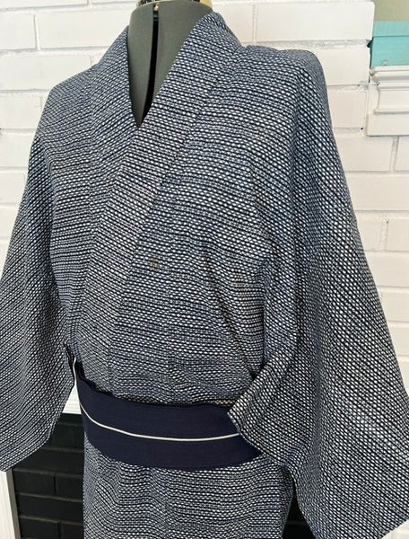 Japanese Vintage Yukata – Navy Dot Pattern, Men's Cotton Kimono, Petite Size, Hand-Sewn