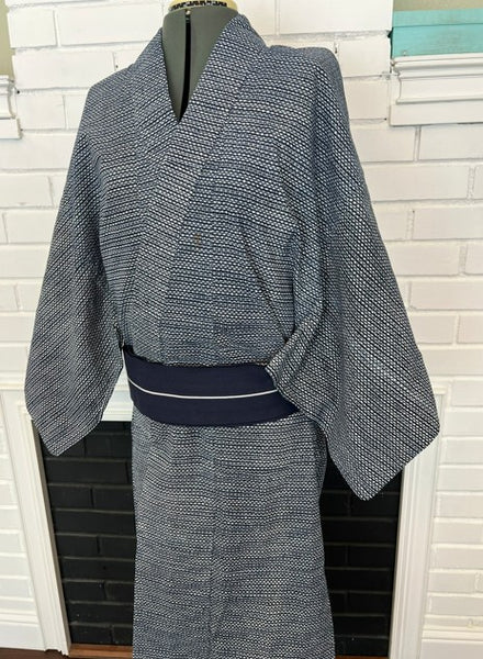 Japanese Vintage Yukata – Navy Dot Pattern, Men's Cotton Kimono, Petite Size, Hand-Sewn