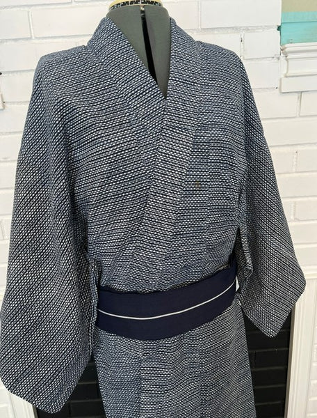 Japanese Vintage Yukata – Navy Dot Pattern, Men's Cotton Kimono, Petite Size, Hand-Sewn