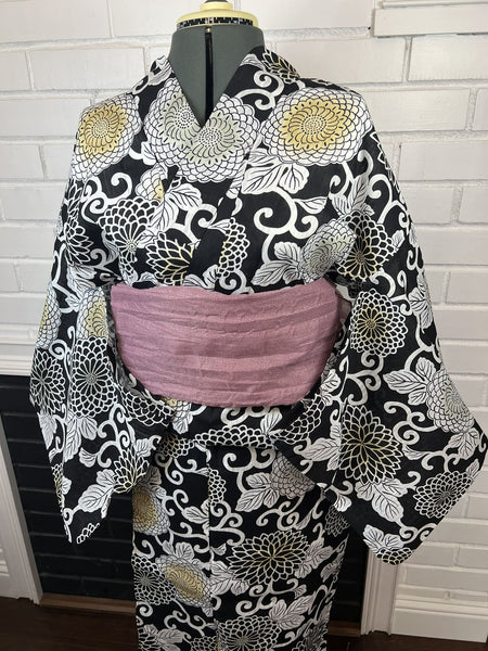 Japanese Yukata – Black with Gold and White Chrysanthemum, Size M-L