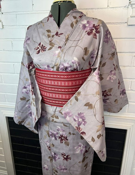 Japanese Yukata & Obi Set – Purple Grey with Floral Print & Red Geometric Weave Obi