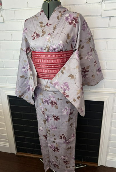 Japanese Yukata & Obi Set – Purple Grey with Floral Print & Red Geometric Weave Obi