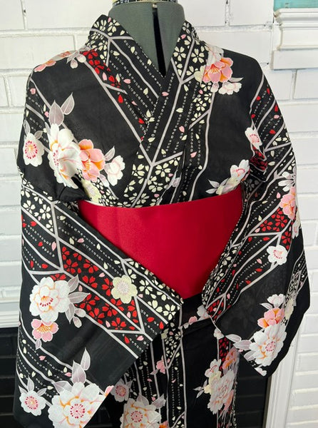 Japanese Yukata & Pre-tied Obi Set – Black Floral Print with Red Satin Bow Obi