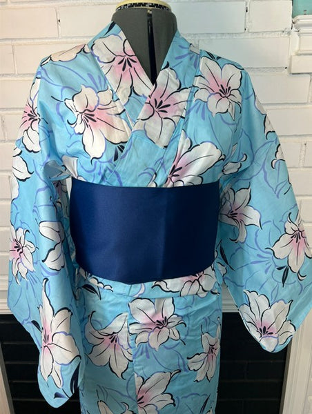 Japanese Yukata and Hanhaba Obi Set -  Sky Blue Lily Floral with Navy & Mint Reversible Obi