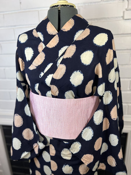 Japanese Vintage YUKATA, Size S, Navy Blue with Pastel Polka Dot Shibori / Traditional Women's Yukata