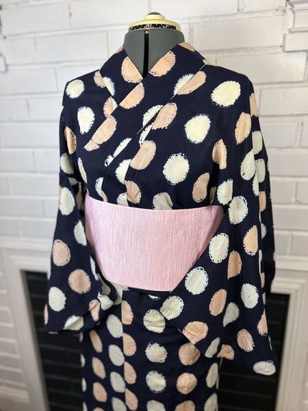 Japanese Vintage YUKATA, Size S, Navy Blue with Pastel Polka Dot Shibori / Traditional Women's Yukata