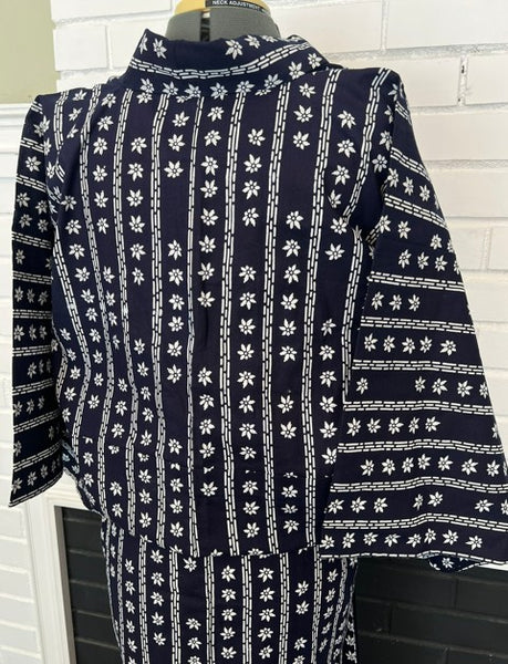Vintage Japanese Yukata – Deep Navy with White Floral Stripe Pattern