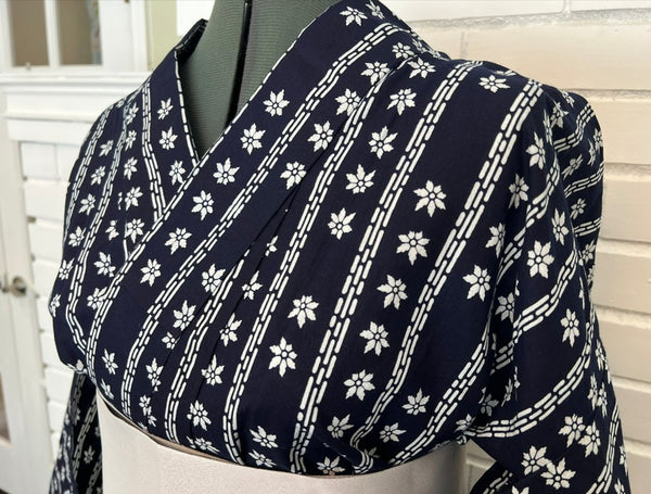 Vintage Japanese Yukata – Deep Navy with White Floral Stripe Pattern