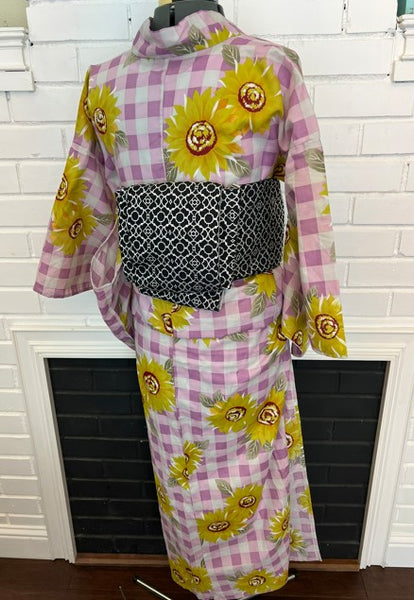 Japanese Vintage Yukata – Sunflower Print on Pink Gingham Check, Women's Cotton Kimono