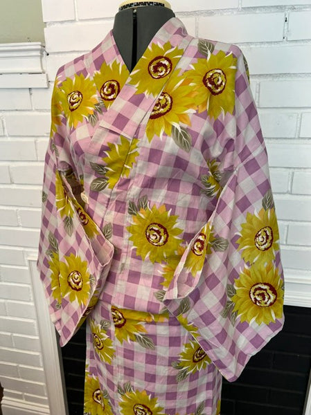 Japanese Vintage Yukata – Sunflower Print on Pink Gingham Check, Women's Cotton Kimono