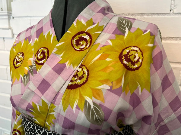 Japanese Vintage Yukata – Sunflower Print on Pink Gingham Check, Women's Cotton Kimono