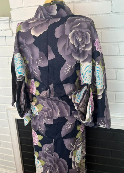 Japanese Vintage Yukata – Large Rose Print on Gray, Women's Cotton Kimono