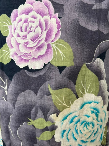 Japanese Vintage Yukata – Large Rose Print on Gray, Women's Cotton Kimono