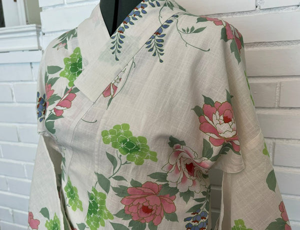 Japanese Vintage Yukata – Peony, Hydrangea & Wisteria Print, Women's Cotton Kimono, Size: S-M