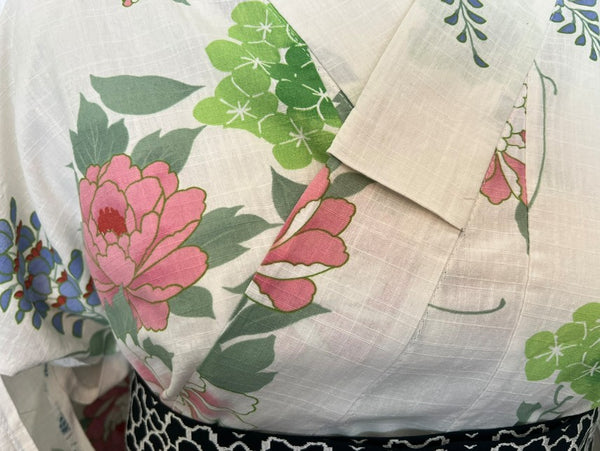 Japanese Vintage Yukata – Peony, Hydrangea & Wisteria Print, Women's Cotton Kimono, Size: S-M
