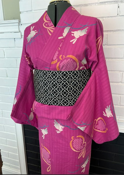 Japanese Vintage Yukata – Magenta Pink Rabbit Print, Women's Cotton Kimono, Size: M-L