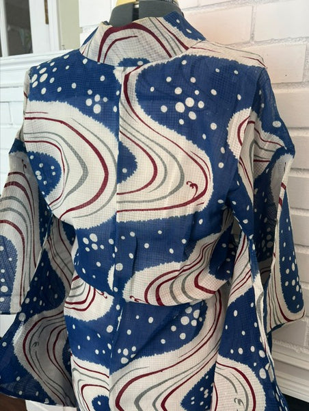 Japanese Vintage Yukata – Blue & White Swirl Wave Print, Petite Size Cotton Kimono, Hand-Sewn