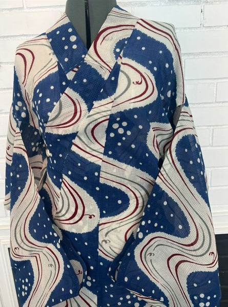 Japanese Vintage Yukata – Blue & White Swirl Wave Print, Petite Size Cotton Kimono, Hand-Sewn