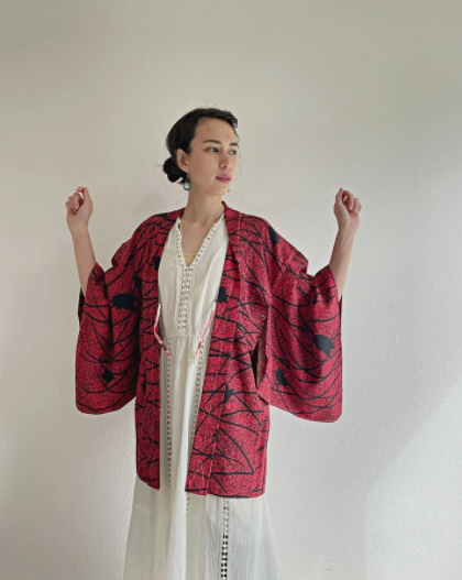 Red haori 2025